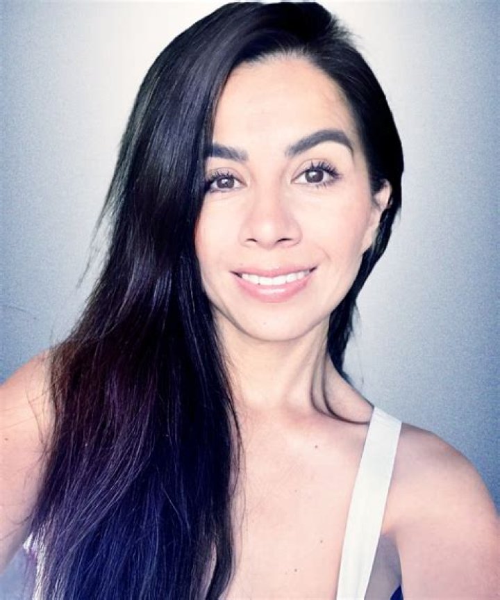 Alejandra Sandoval biografía, edad, altura, esposa, net worth, familia