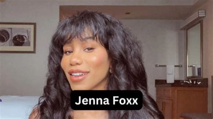 Diamond Foxx Biography, Age, Height, Husband, Net Worth, Family