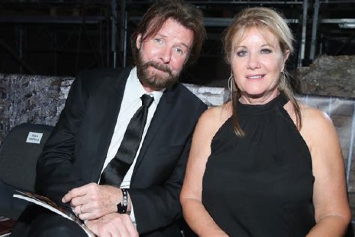 Ronnie Dunn Biography, Age, Height, Wife, Net Worth, Family